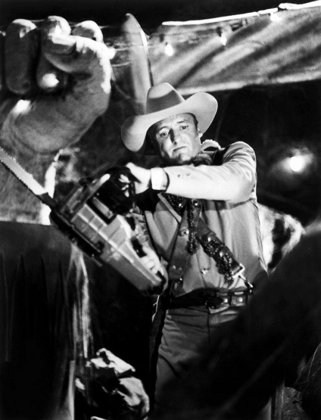 A texasi láncfűrészes mészárlás 2: Halálbarlang - Filmfotók - Dennis Hopper