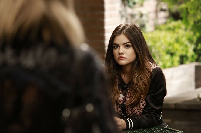Pretty Little Liars - March of Crimes - Photos - Lucy Hale
