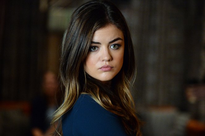 Pretty Little Liars - The Melody Lingers On - Do filme - Lucy Hale