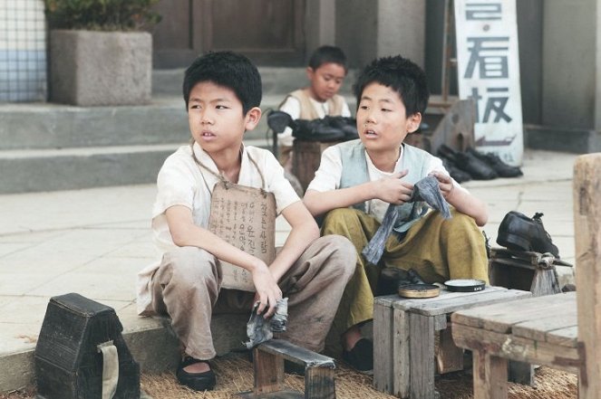 Gugjesijang - Z filmu - Ji-seong Eom