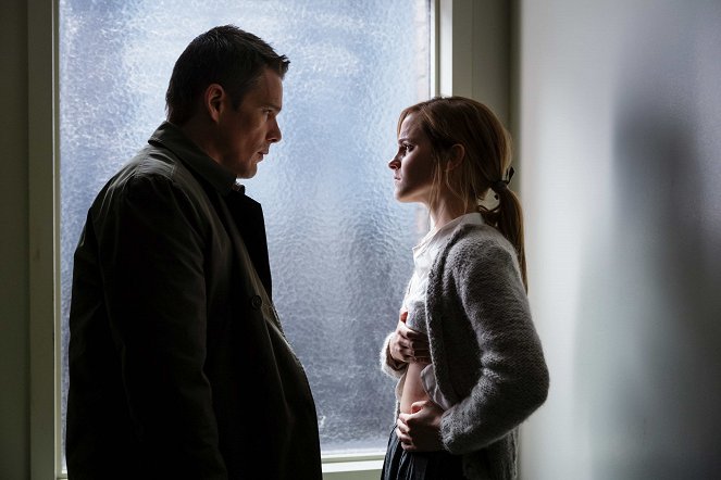 Regression - Filmfotos - Ethan Hawke, Emma Watson