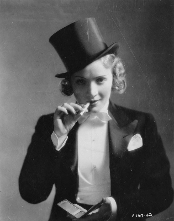 Herzen in Flammen - Werbefoto - Marlene Dietrich