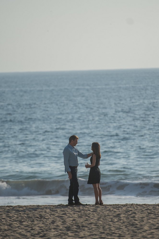 Englantilainen romantikko - Kuvat elokuvasta - Pierce Brosnan