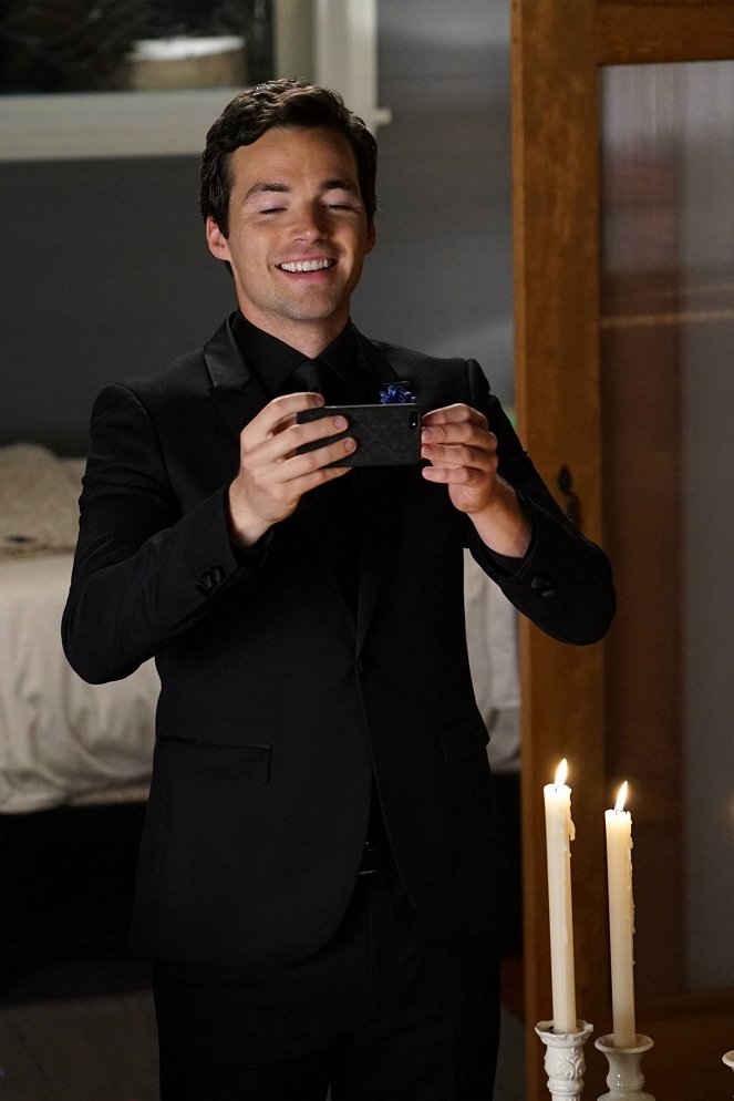 Pretty Little Liars - La Dernière Danse - Film - Ian Harding