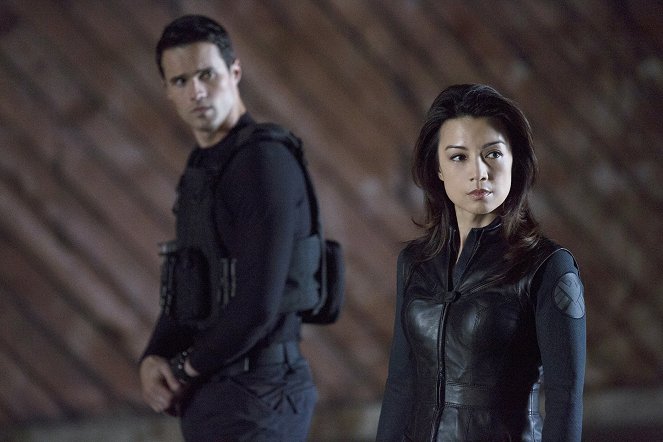 Os Agentes S.H.I.E.L.D. - Season 1 - The Bridge - Do filme - Ming-Na Wen