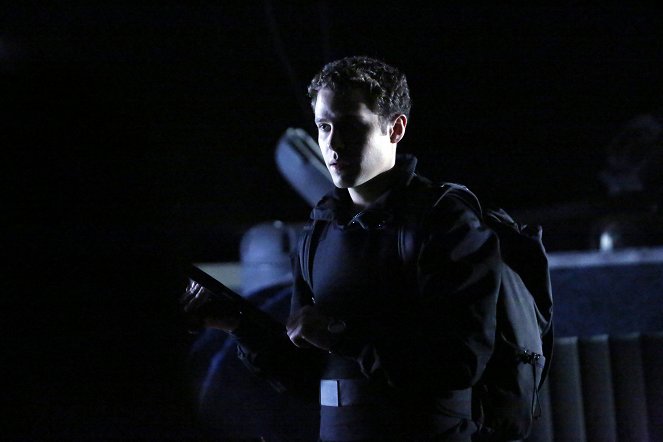 MARVEL's Agents Of S.H.I.E.L.D. - Die Köpfe der Hydra - Filmfotos - Iain De Caestecker