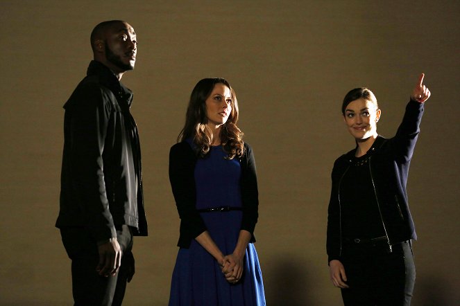 Agents of S.H.I.E.L.D. - Season 1 - The Only Light in the Darkness - Photos