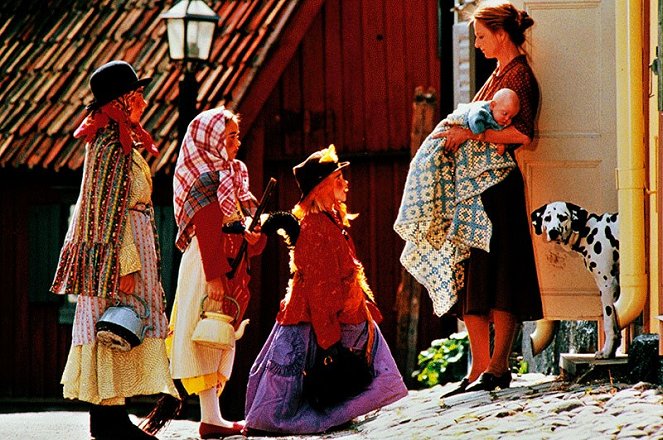 Lotta 2 - Lotta flyttar hemifrån - De la película - Grete Havnesköld