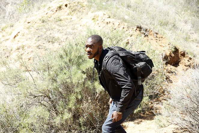 Agents of S.H.I.E.L.D. - Season 1 - Beginning of the End - Photos - J. August Richards