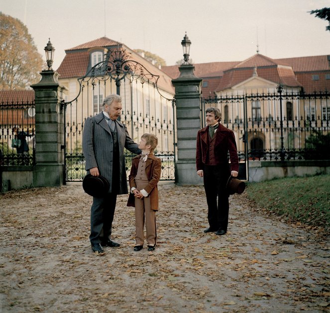 V zámku a podzámčí - Z filmu - Petr Haničinec, Marek Mikuláš, Ladislav Mrkvička