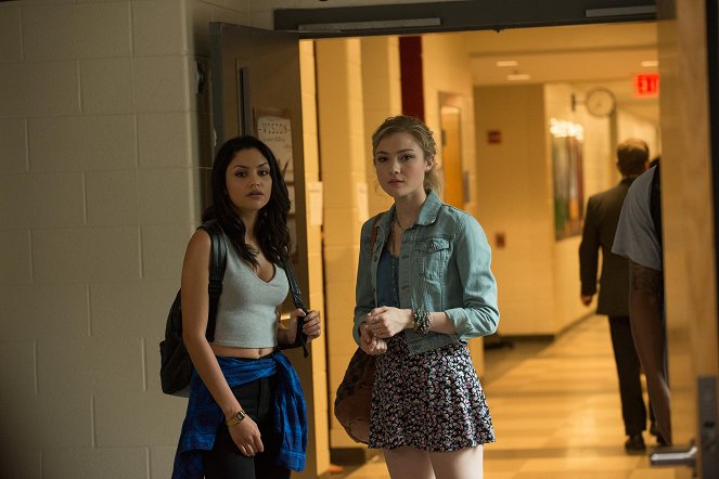 The DUFF - Z filmu - Bianca A. Santos, Skyler Samuels