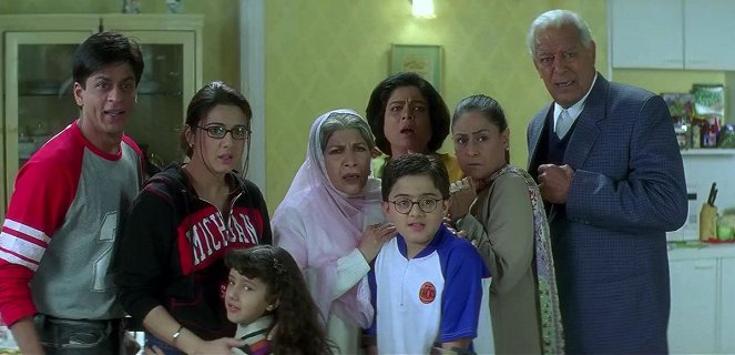 Kal Ho Naa Ho - De la película - Shahrukh Khan, Preity Zinta, Sushma Seth, Reema Lagoo, Jaya Bhaduri