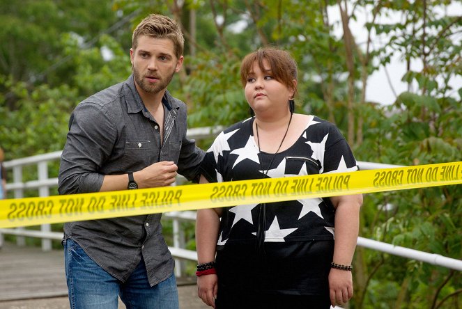 Under the Dome - Blue on Blue - Film - Mike Vogel, Jolene Purdy