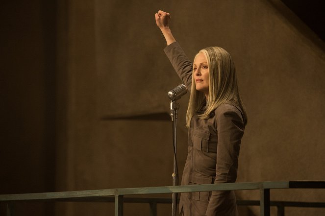The Hunger Games: A Revolta Parte 1 - Do filme - Julianne Moore
