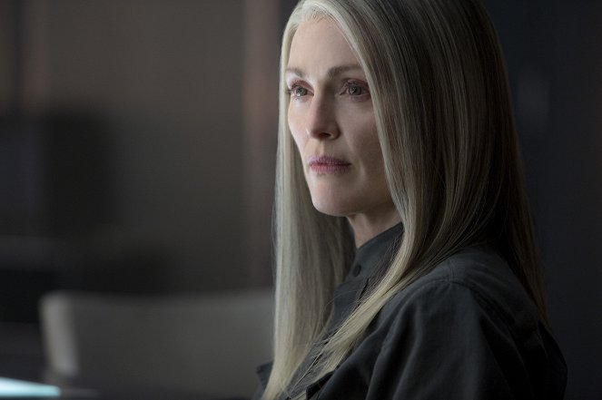 The Hunger Games: Mockingjay - Part 1 - Photos - Julianne Moore