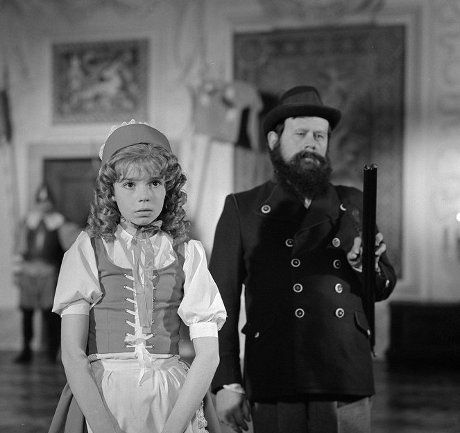 Arabela - Petr a princezna - Kuvat elokuvasta - Dana Vávrová, Karel Augusta