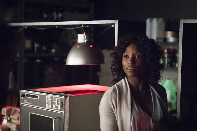 Hannibal - ...And the Woman Clothed with the Sun - Z filmu - Rutina Wesley
