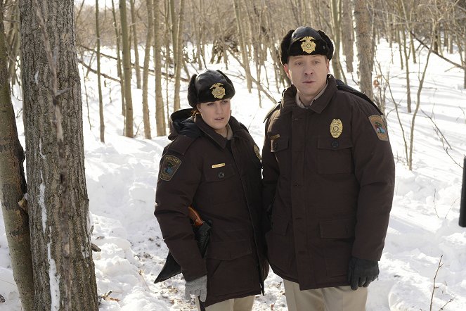 Fargo - Season 1 - Krokodýlí dilema - Z filmu - Allison Tolman, Shawn Doyle