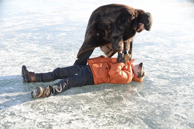 Fargo - Season 1 - Eating the Blame - Photos - Adam Goldberg, Martin Freeman