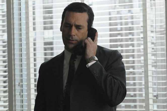 Mad Men - Le Chrysanthème et le sabre - Film - Jon Hamm