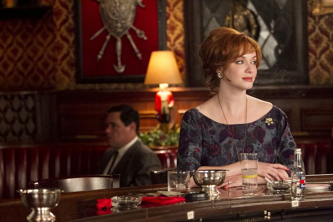 Mad Men - Świąteczny walczyk - Z filmu - Christina Hendricks