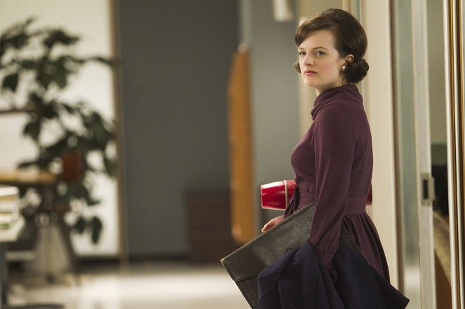 Mad Men - The Other Woman - Photos - Elisabeth Moss
