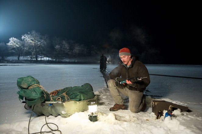 Thin Ice - Photos - Billy Crudup