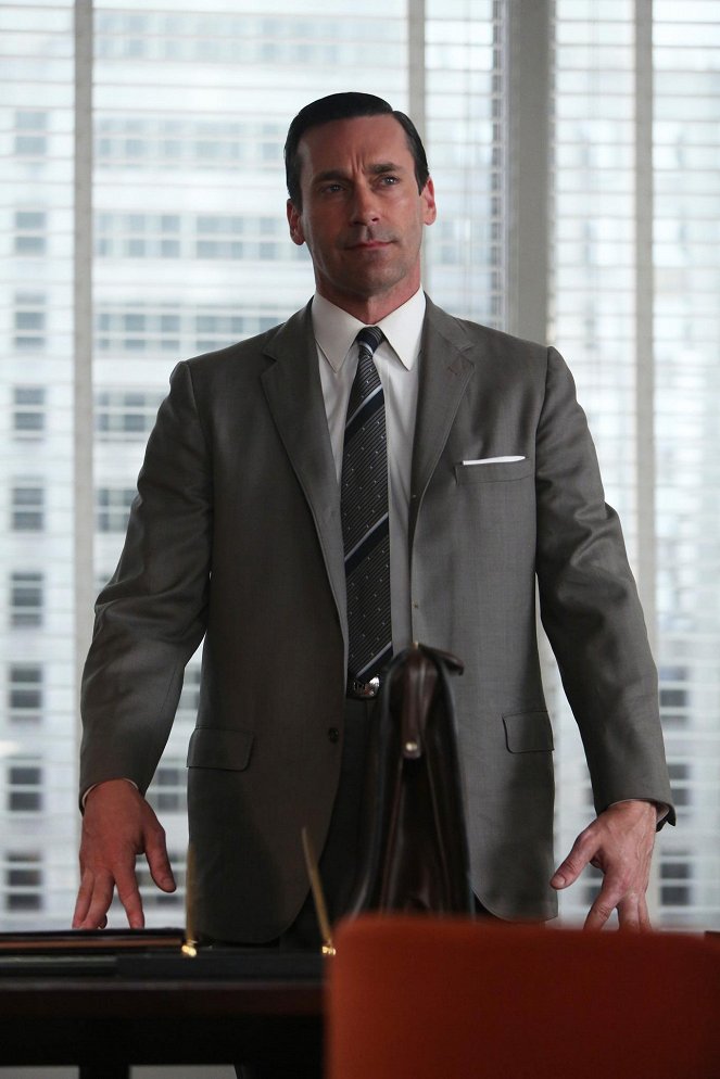 Mad Men - Reklámőrültek - A Tale of Two Cities - Filmfotók - Jon Hamm