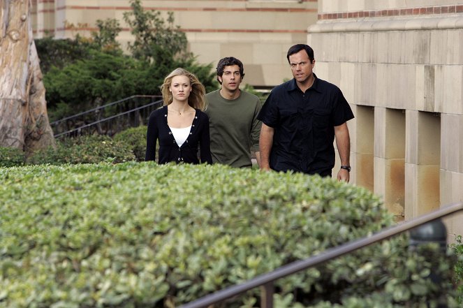 Chuck - Chuck Versus the Alma Mater - De la película - Yvonne Strahovski, Zachary Levi, Adam Baldwin