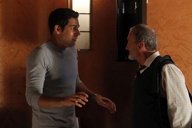 Chuck - Chuck gegen den Tunnel des Schreckens - Filmfotos - Zachary Levi, Robert Englund