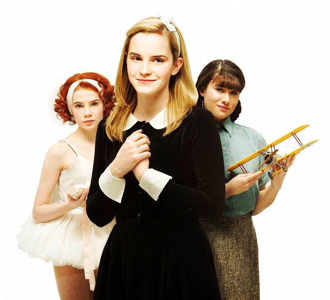 L'Ecole de tous les talents - Promo - Lucy Boynton, Emma Watson, Yasmin Paige