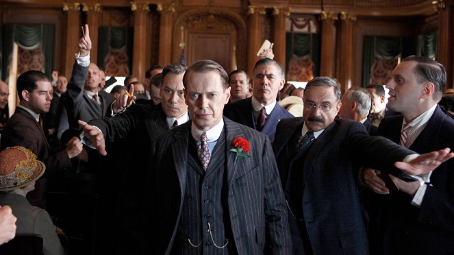 Boardwalk Empire - To the Lost - Photos - Steve Buscemi, Kevin O'Rourke, Anthony Laciura