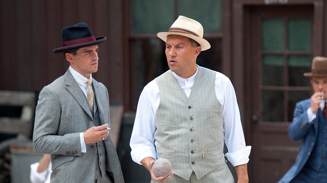 Boardwalk Empire - Season 3 - A Man, a Plan... - Photos - Vincent Piazza, Ivo Nandi