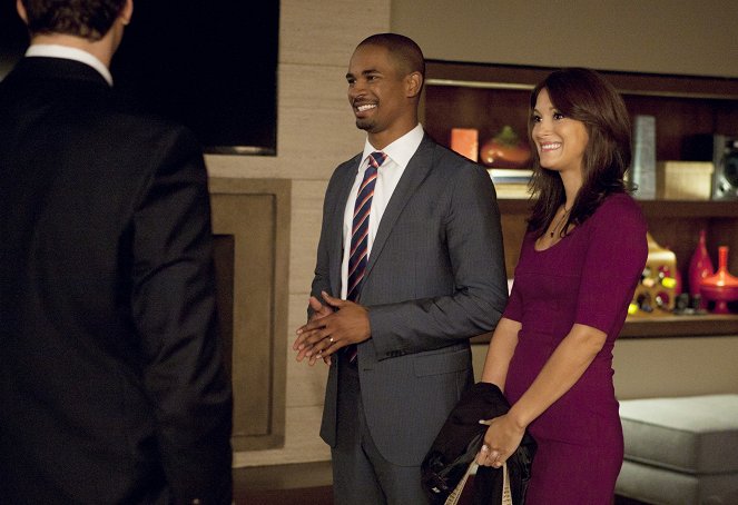 Happy Endings - Zakodowane - Z filmu - Damon Wayans Jr., Angelique Cabral