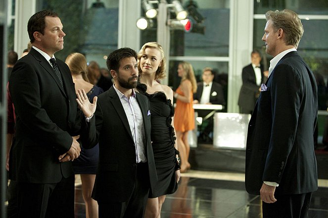 Chuck - Season 5 - Chuck Versus the Zoom - Photos - Adam Baldwin, Joshua Gomez, Yvonne Strahovski