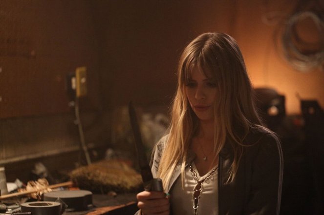 Scream - In the Trenches - Z filmu - Carlson Young