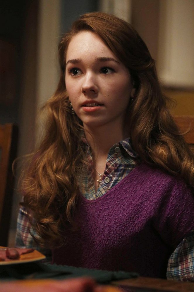 The Americans - Renaissance - Film - Holly Taylor