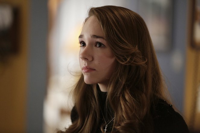 The Americans - One Day in the Life of Anton Baklanov - Van film - Holly Taylor