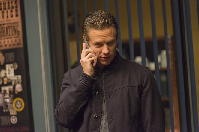 Justified - Raw Deal - Photos - Jacob Pitts