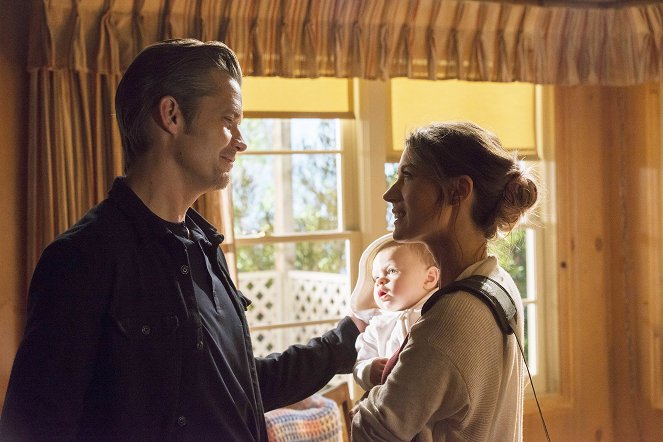 Justified - The Hunt - Photos - Timothy Olyphant, Natalie Zea