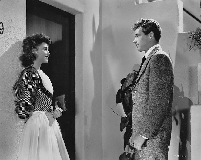 Till the End of Time - Z filmu - Dorothy McGuire, Guy Madison