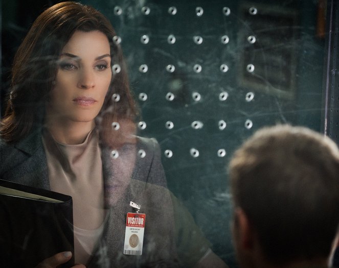 The Good Wife - Trust Issues - Photos - Julianna Margulies