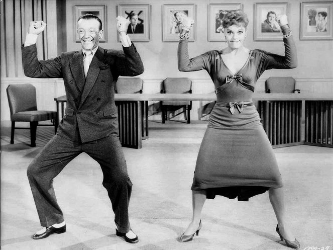 Seidenstrümpfe - Filmfotos - Fred Astaire, Janis Paige