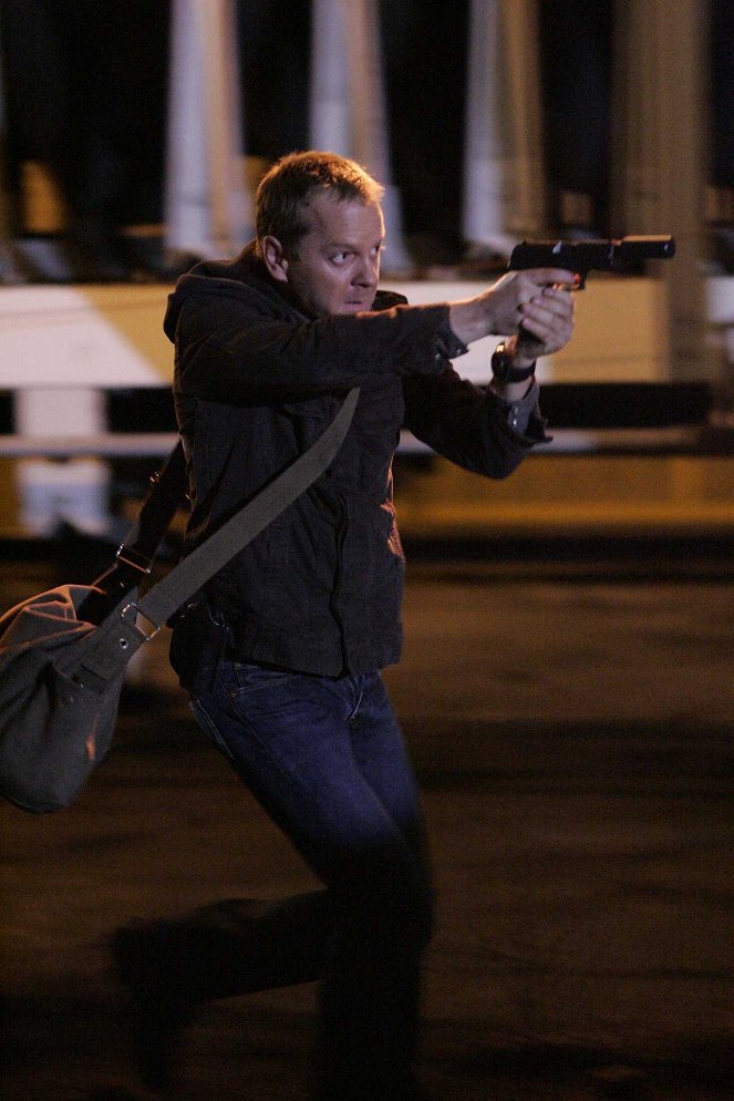 24 heures chrono - 21h00 - 22h00 - Film - Kiefer Sutherland