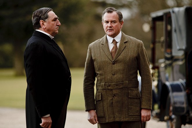 Downton Abbey - Episode 1 - Z filmu - Jim Carter, Hugh Bonneville
