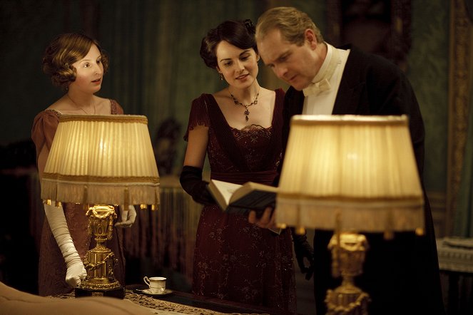 Downton Abbey - Episode 5 - Filmfotók - Laura Carmichael, Michelle Dockery, Robert Bathurst