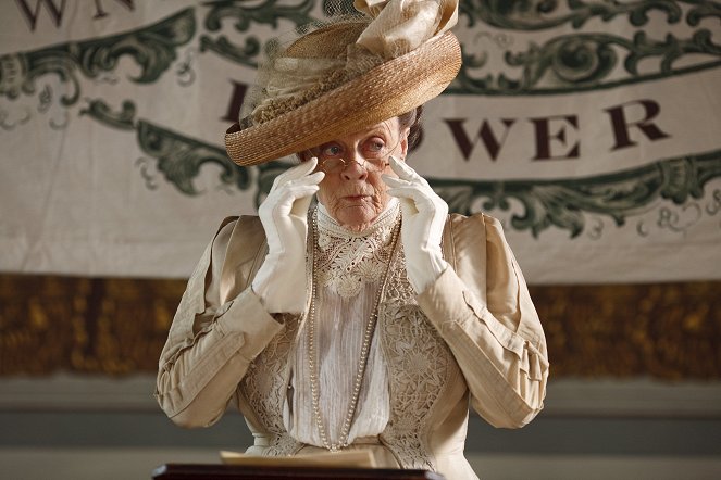 Downton Abbey - Unter Verdacht - Filmfotos - Maggie Smith