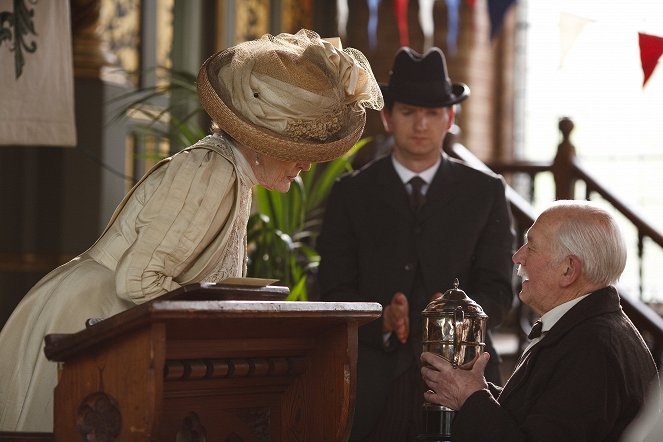 Downton Abbey - Unter Verdacht - Filmfotos - Maggie Smith
