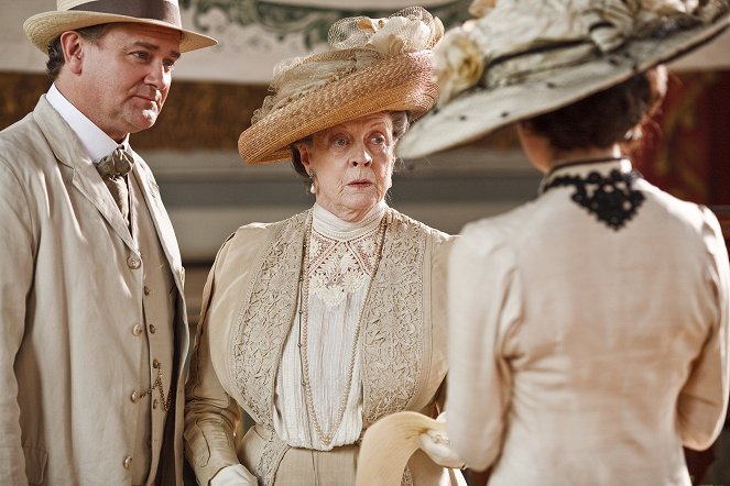 Downton Abbey - Unter Verdacht - Filmfotos - Hugh Bonneville, Maggie Smith