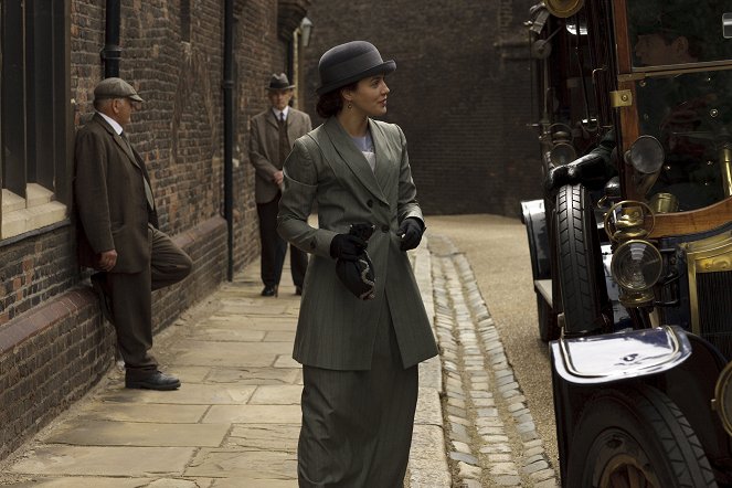 Downton Abbey - Episode 6 - Photos - Jessica Brown Findlay